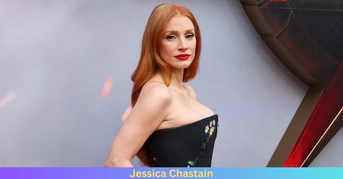 Jessica Chastain Is The Face of Ralph Lauren Fragrance 'Woman