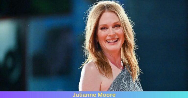 Why Do People Love Julianne Moore?