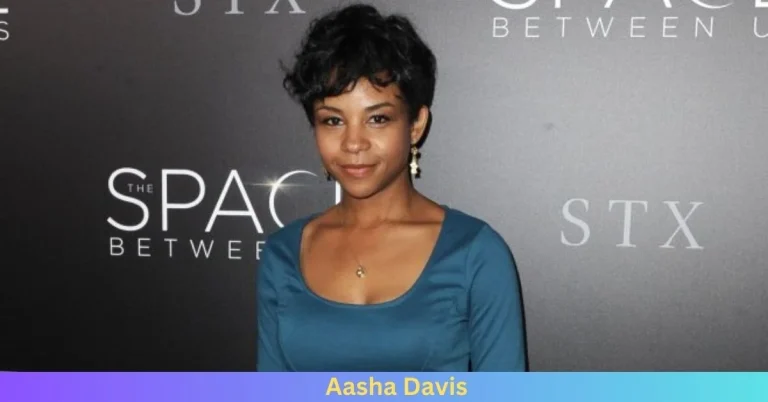 Why Do People Love Aasha Davis?