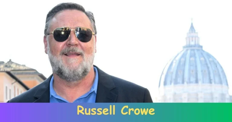 Why Do People Love Russell Crowe?