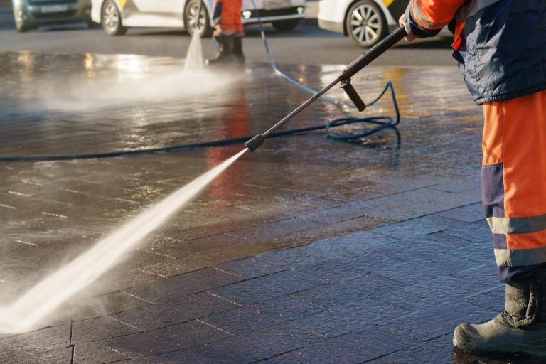 Expert Strategies: How to Achieve Professional Results with Concrete Cleaning